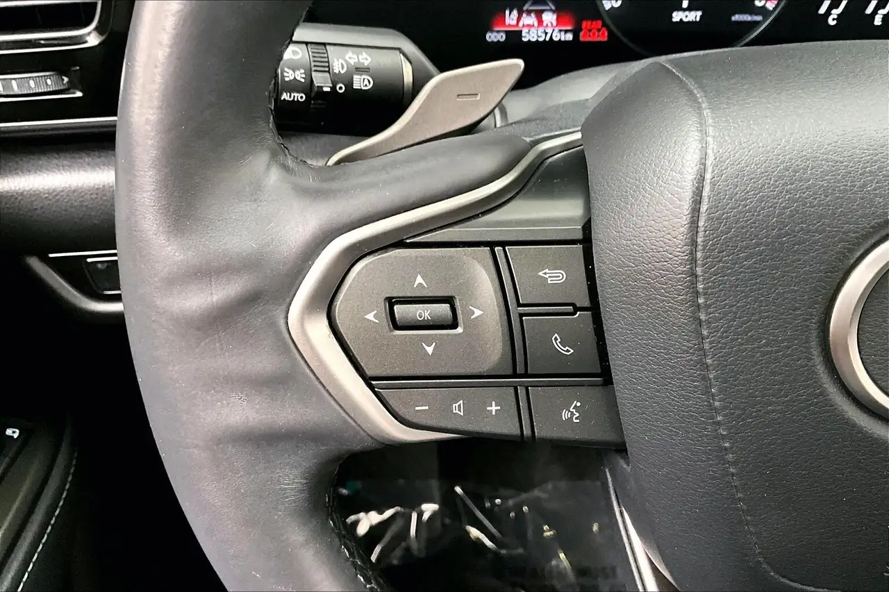 Lexus NX снимка Lexus NX