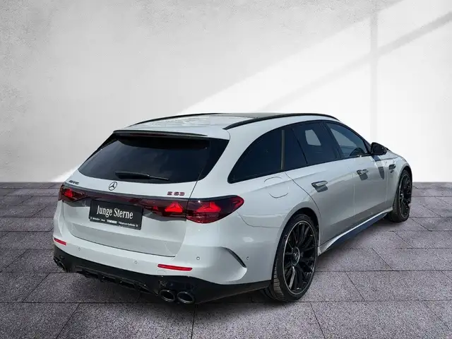 Mercedes-Benz E 53 AMG AMG E 53 Hybrid 4M+ T-Modell NP:136.476  Premium+ Ansicht 5