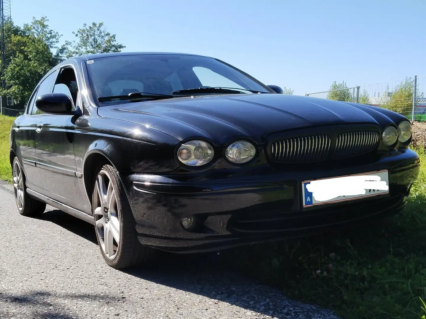Jaguar X-Type X-Type 2,2 Executive Ds. Executive Schwarz - 1