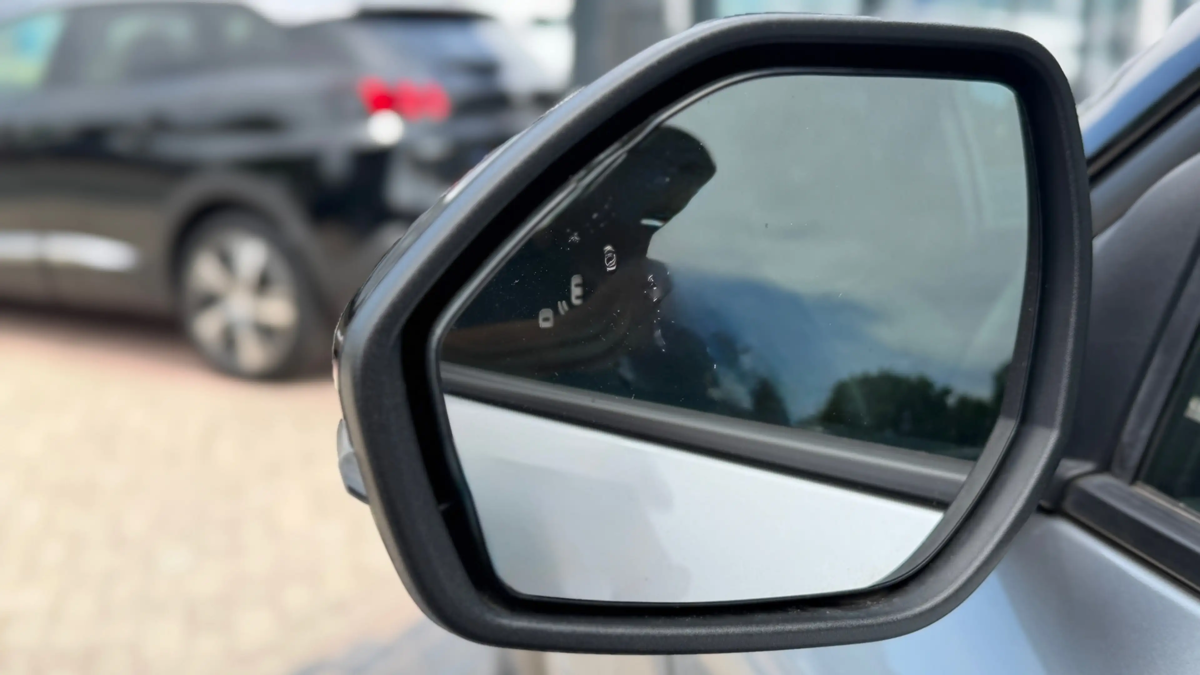Ford Explorer 3.0 V6 EcoBoost PHEV Platinum — photo 12