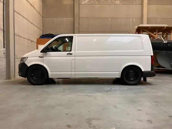Volkswagen T6 Transporter 2.0 CR Bi-TDi Luxeline