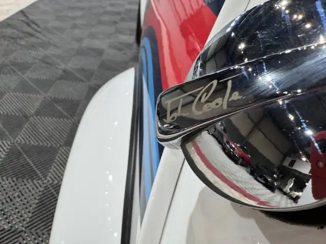 Mini Hatch view 12