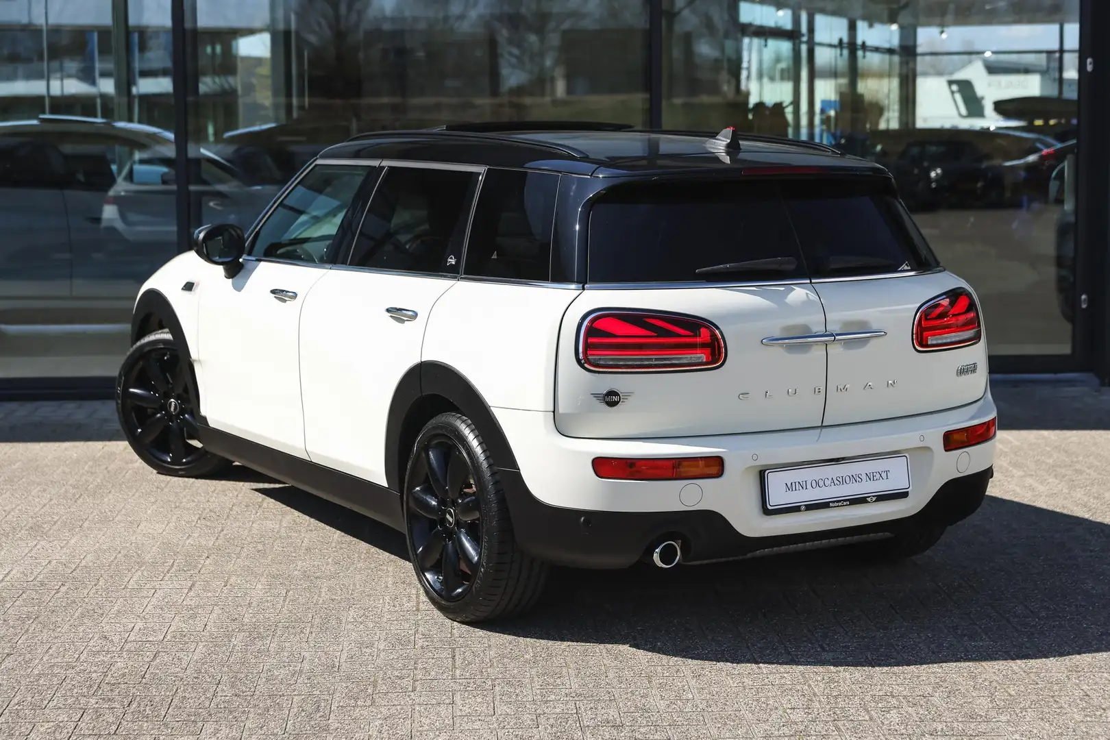 MINI Cooper Clubman Richmond Park Automaat / Panoramadak / Achteruitri Wit - 2