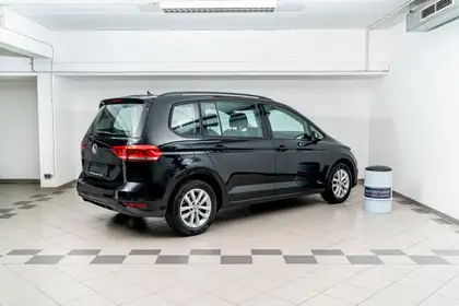 Annonce voiture d'occasion Volkswagen Touran - CARADIZE