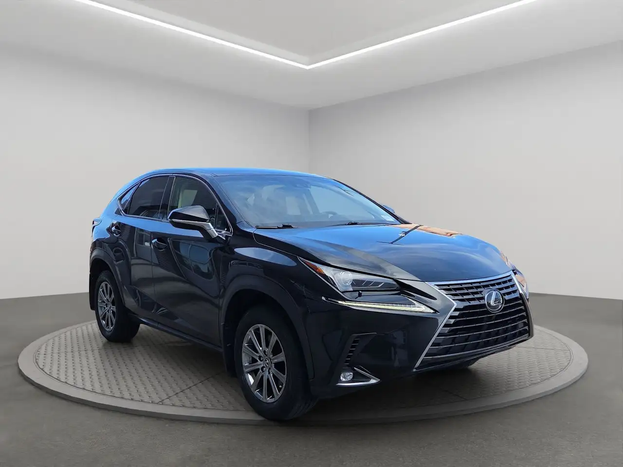 Lexus NX fotografie Lexus NX