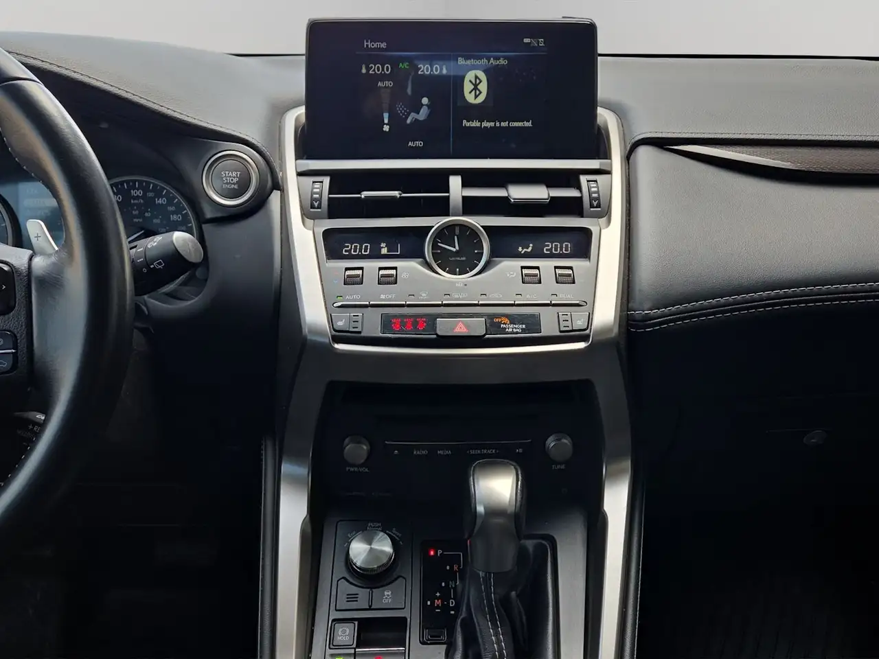 Lexus NX fotografie Lexus NX