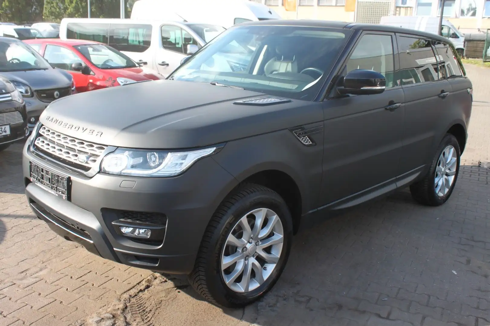 Land Rover Range Rover Sport HSE Noir - 1