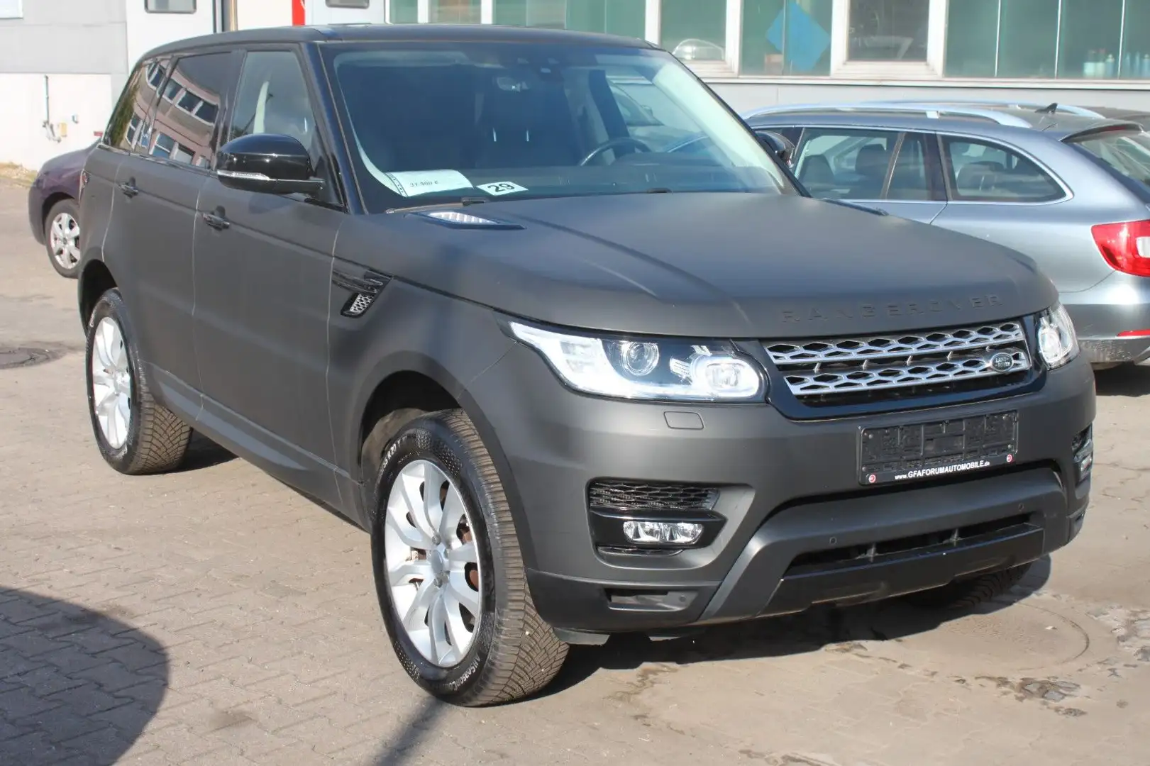 Land Rover Range Rover Sport HSE Noir - 2