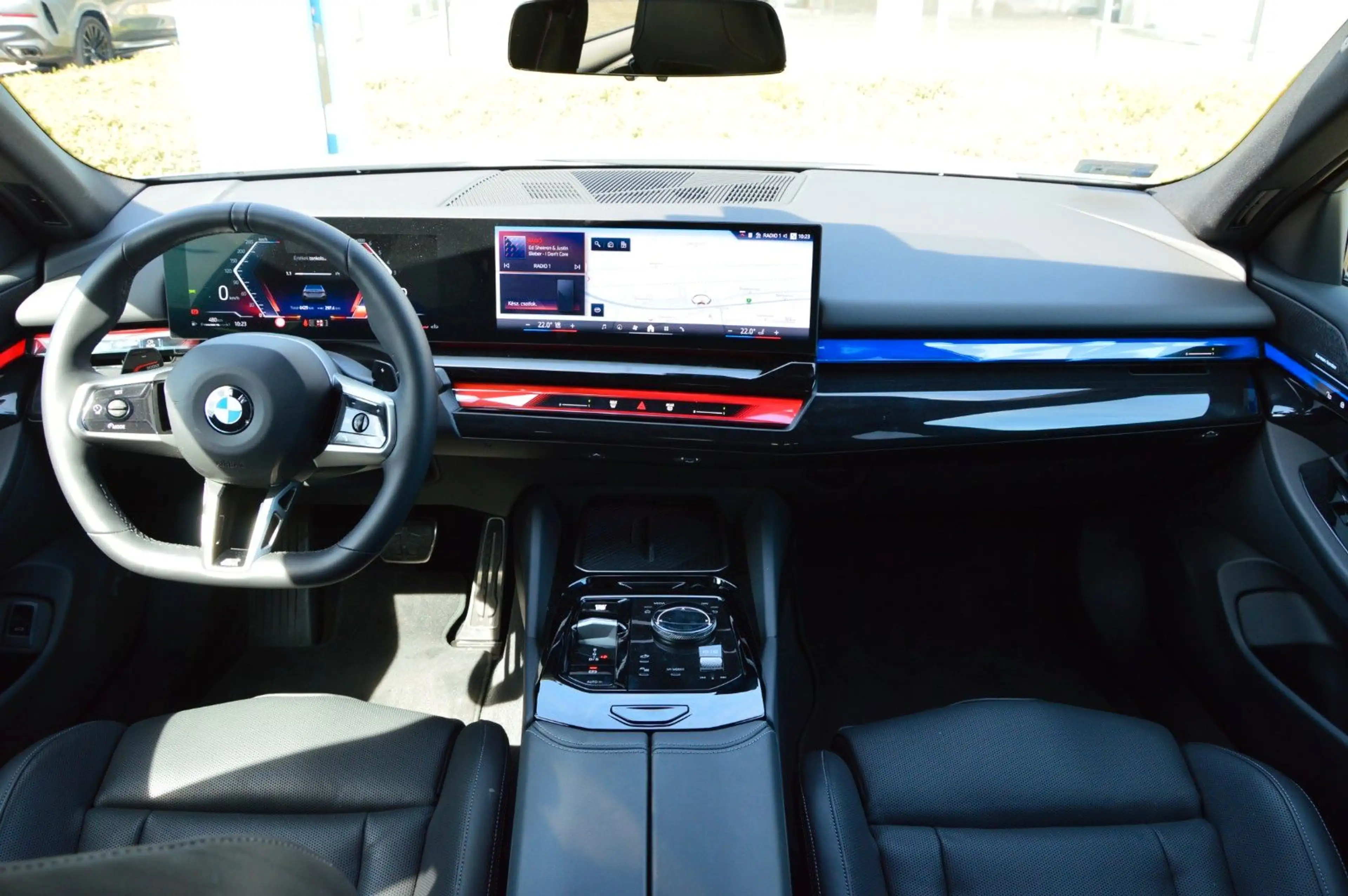 BMW 540 d M SPORT.GLOW.4ZONEN.H/K.LHZ.SHZ — photo 14
