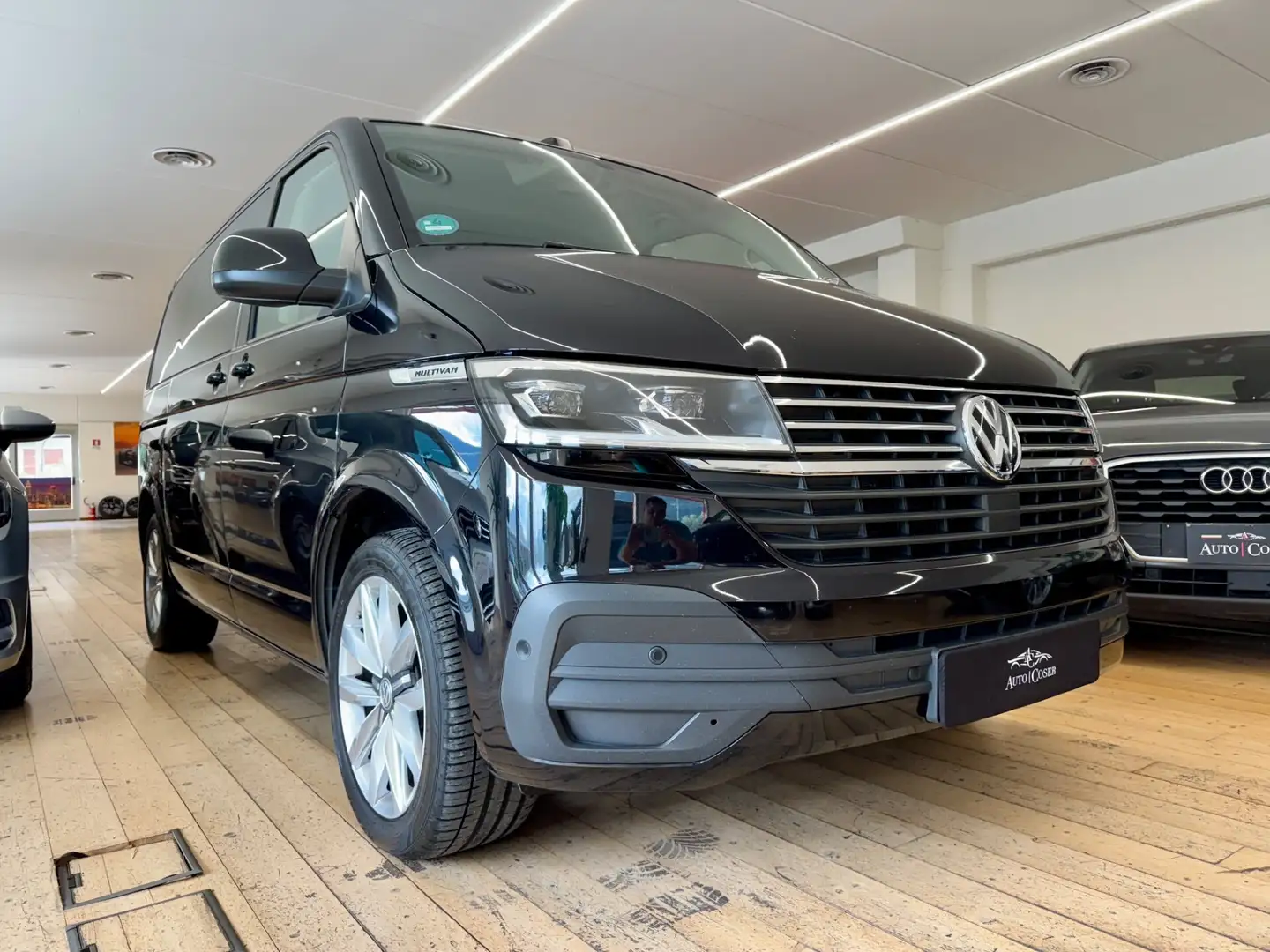 Volkswagen T6 Multivan Multivan 2.0 TDI 150CV DSG Comfortline Noir - 1