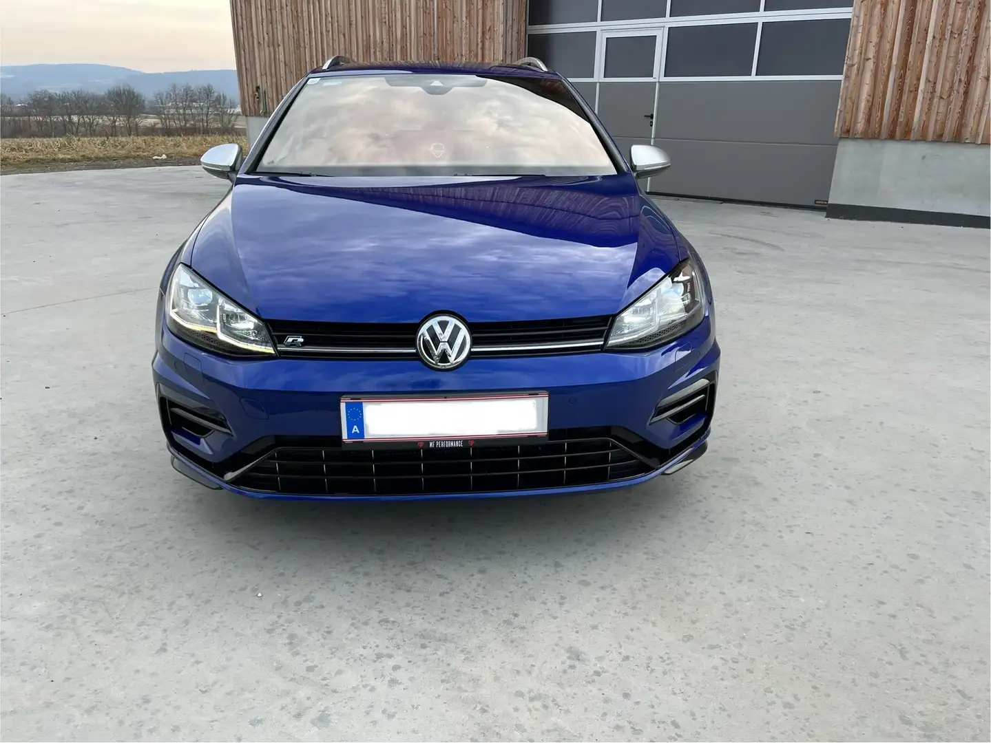 Volkswagen Golf Variant R 2,0 TSI DSG PERFORMANCE *WERKSGARANTIE* Blau - 2