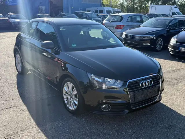 Audi A1 ~NAVI~TÜV NEU~PDC~SHZ~