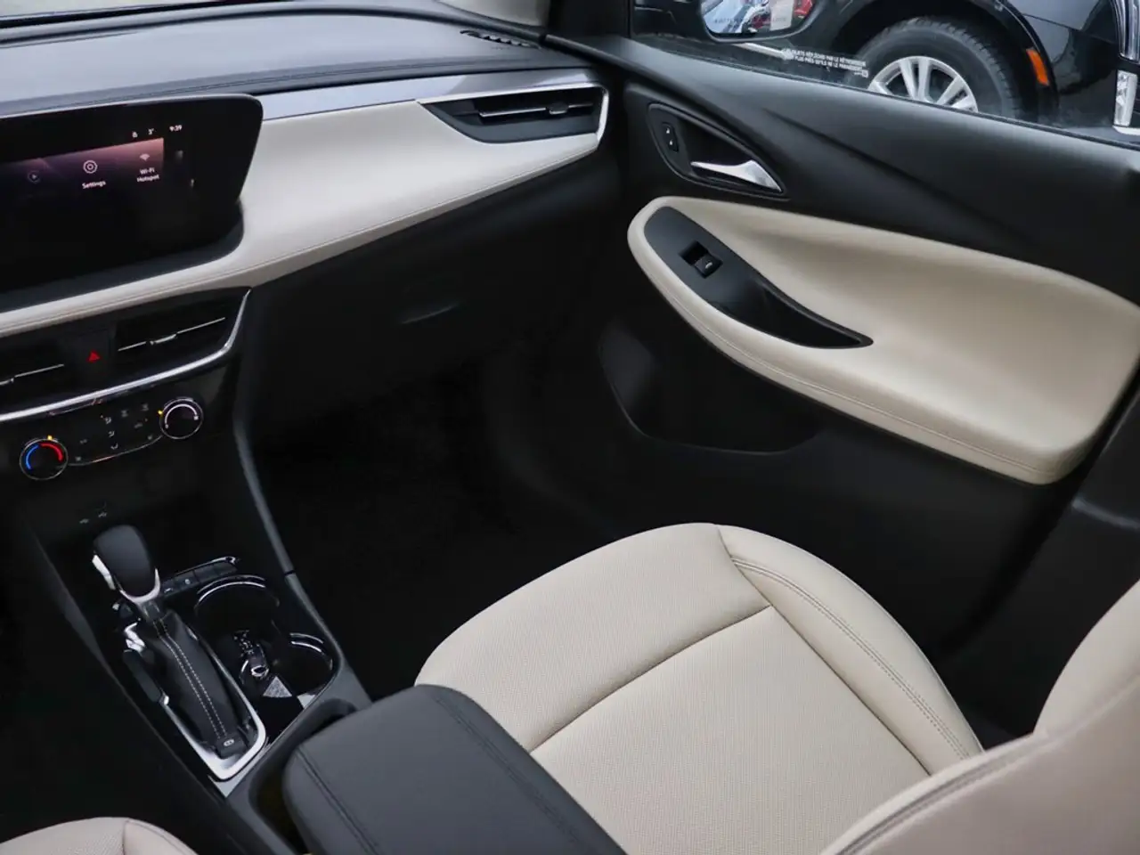 Buick Encore снимка Buick Encore
