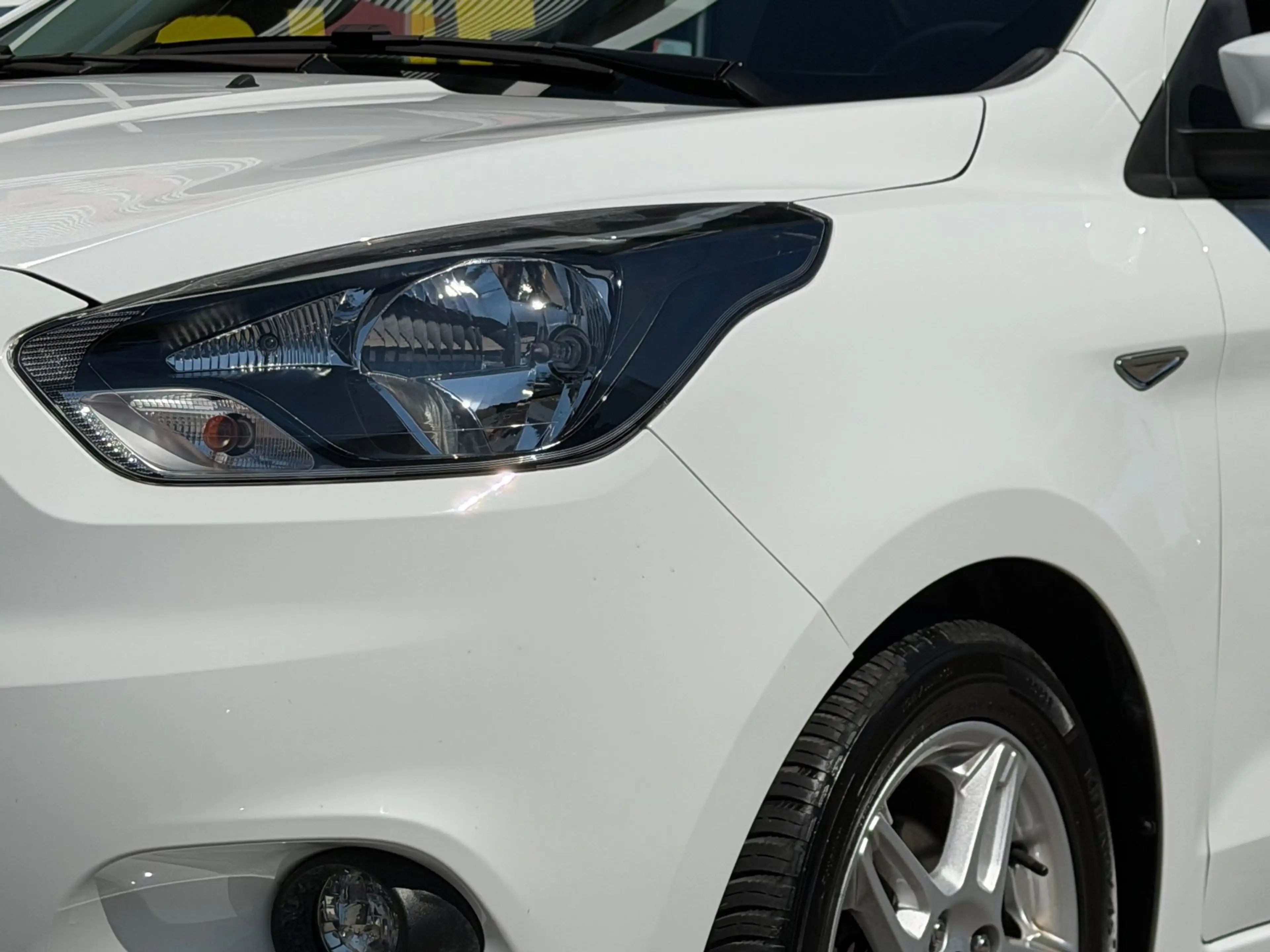 Ford Ka/Ka+ 1.2 Trend Ultimate White 5Drs - 62.000 KM - Airco — photo 14