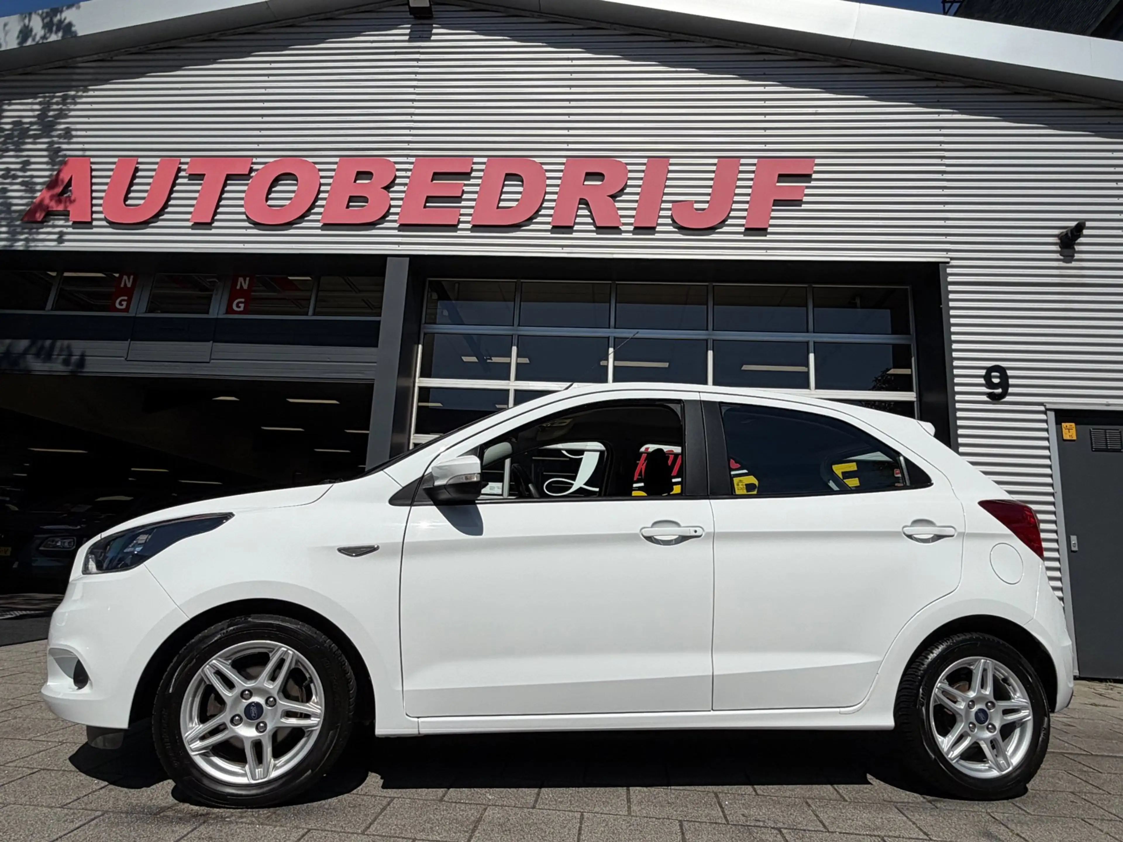 Ford Ka/Ka+ 1.2 Trend Ultimate White 5Drs - 62.000 KM - Airco — photo 7