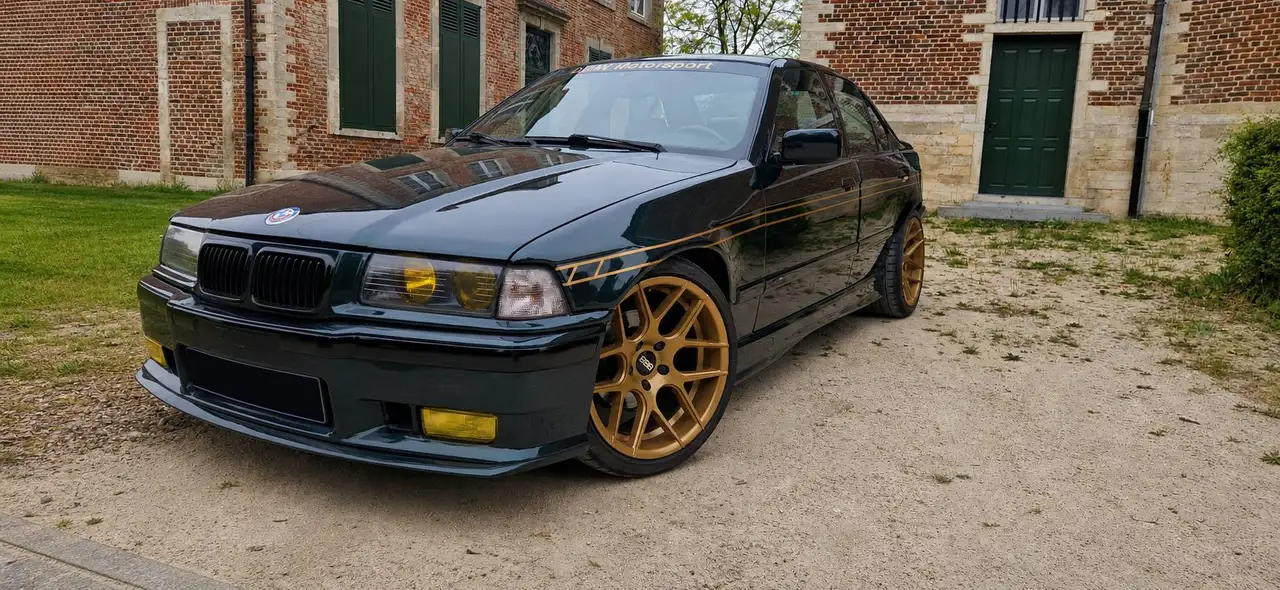 BMW 318, foto 1