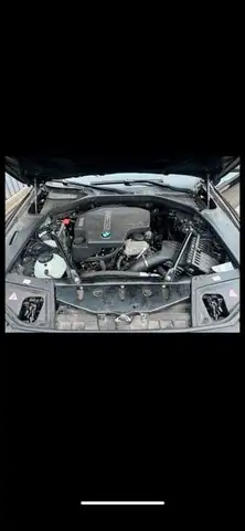 BMW 5 Series view 9