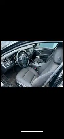 BMW 5 Series view 11