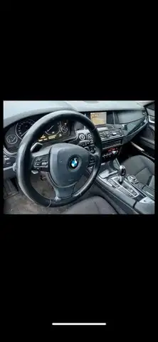 BMW 5 Series view 10
