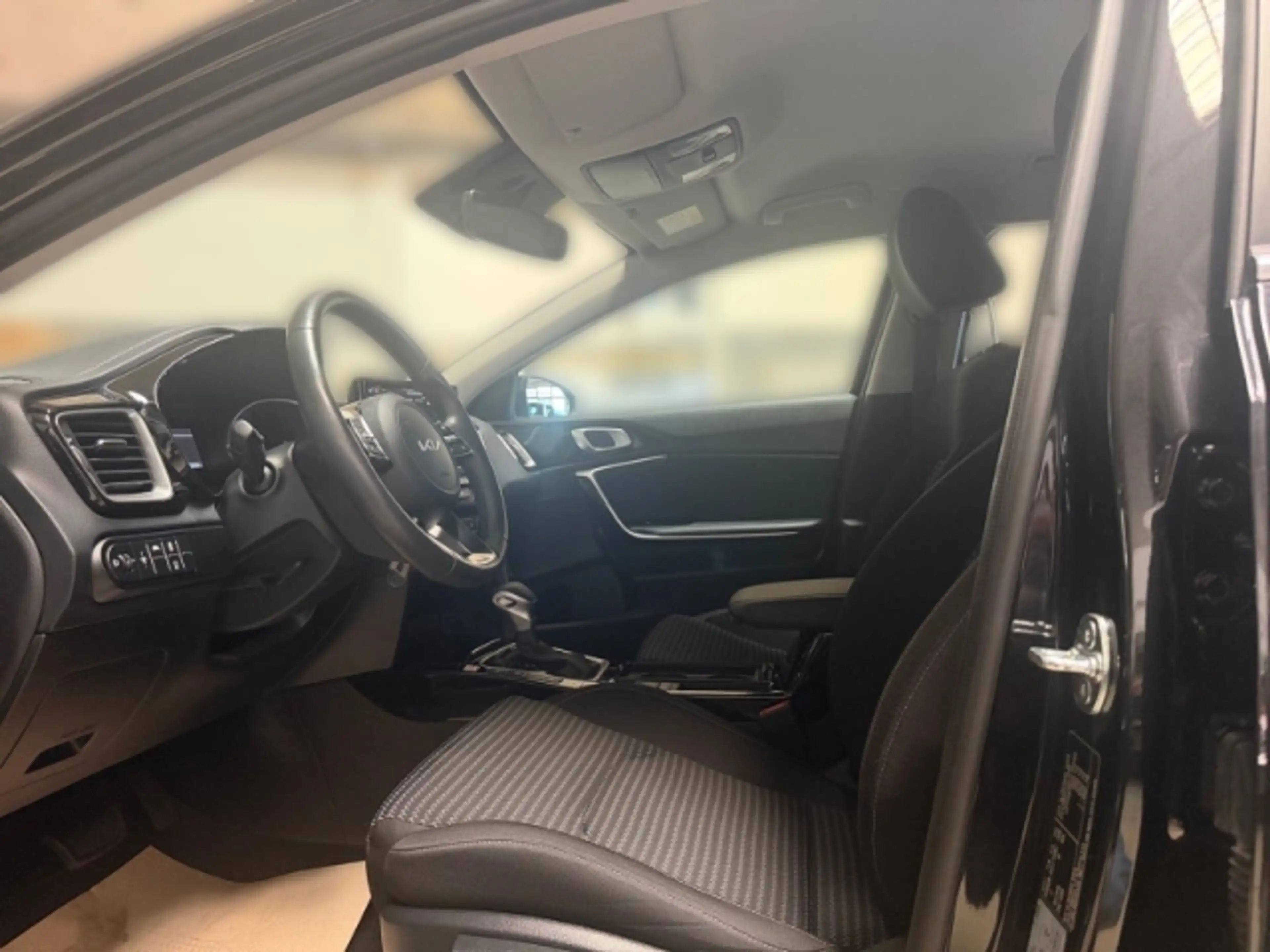 Kia Ceed SW / cee'd SW Sportswagon 1.5 T-GDI DCT Spirit Navi+Sitzheizung+ — photo 7
