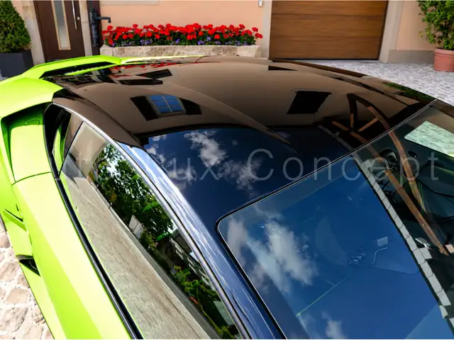Lamborghini Huracan view 14