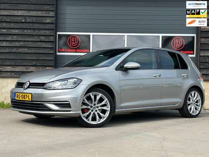 Volkswagen Golf 1.0 TSI Camera Carplay Acc Stoelverwarming