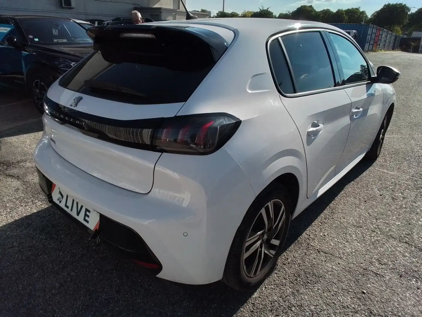 Peugeot 208 Allure Pack CARPLAY KAMERA SITZHEIZUNG LED DAB+ Blanc - 2