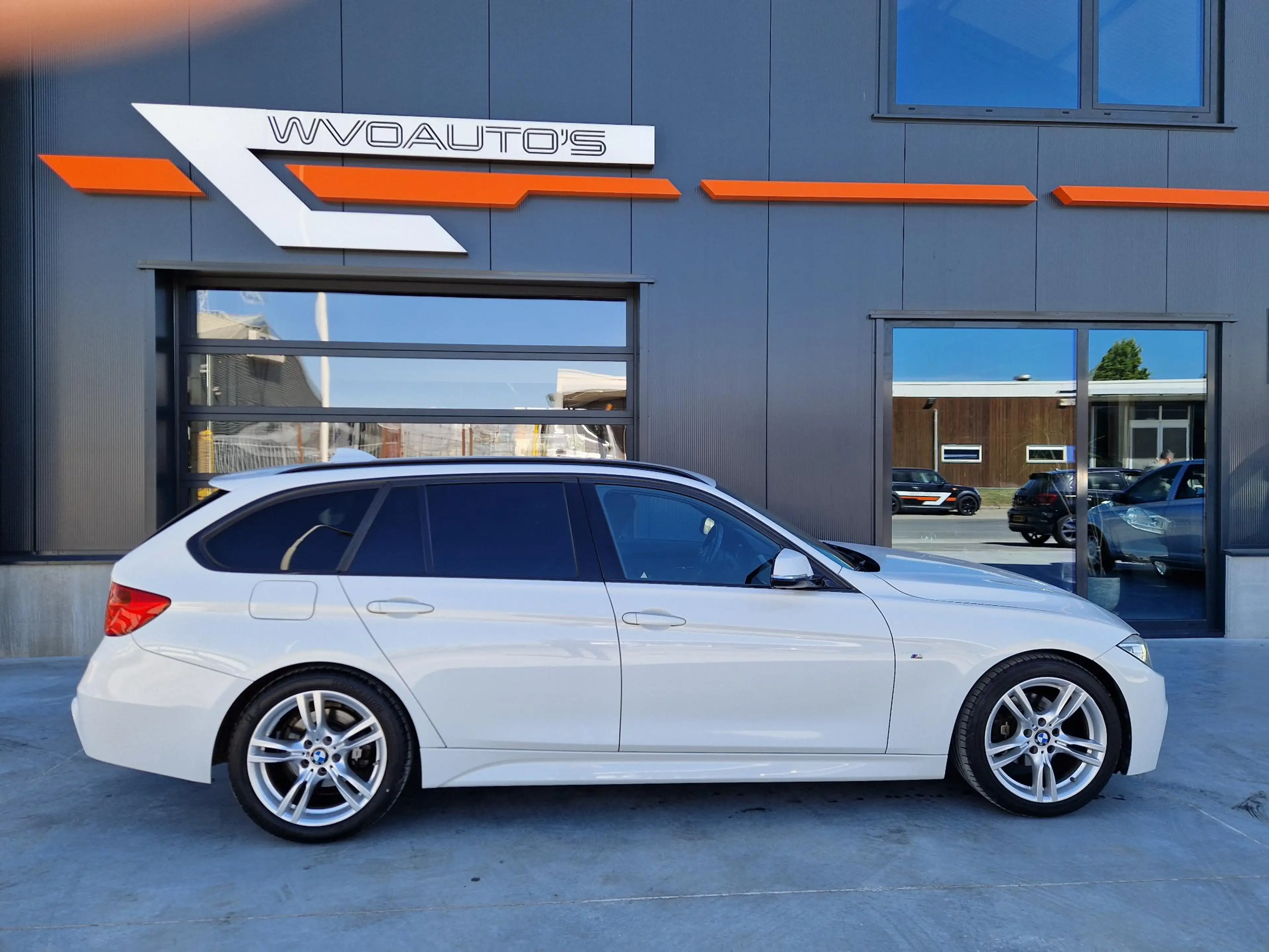 BMW 316 3-serie Touring 316i Executive — photo 10