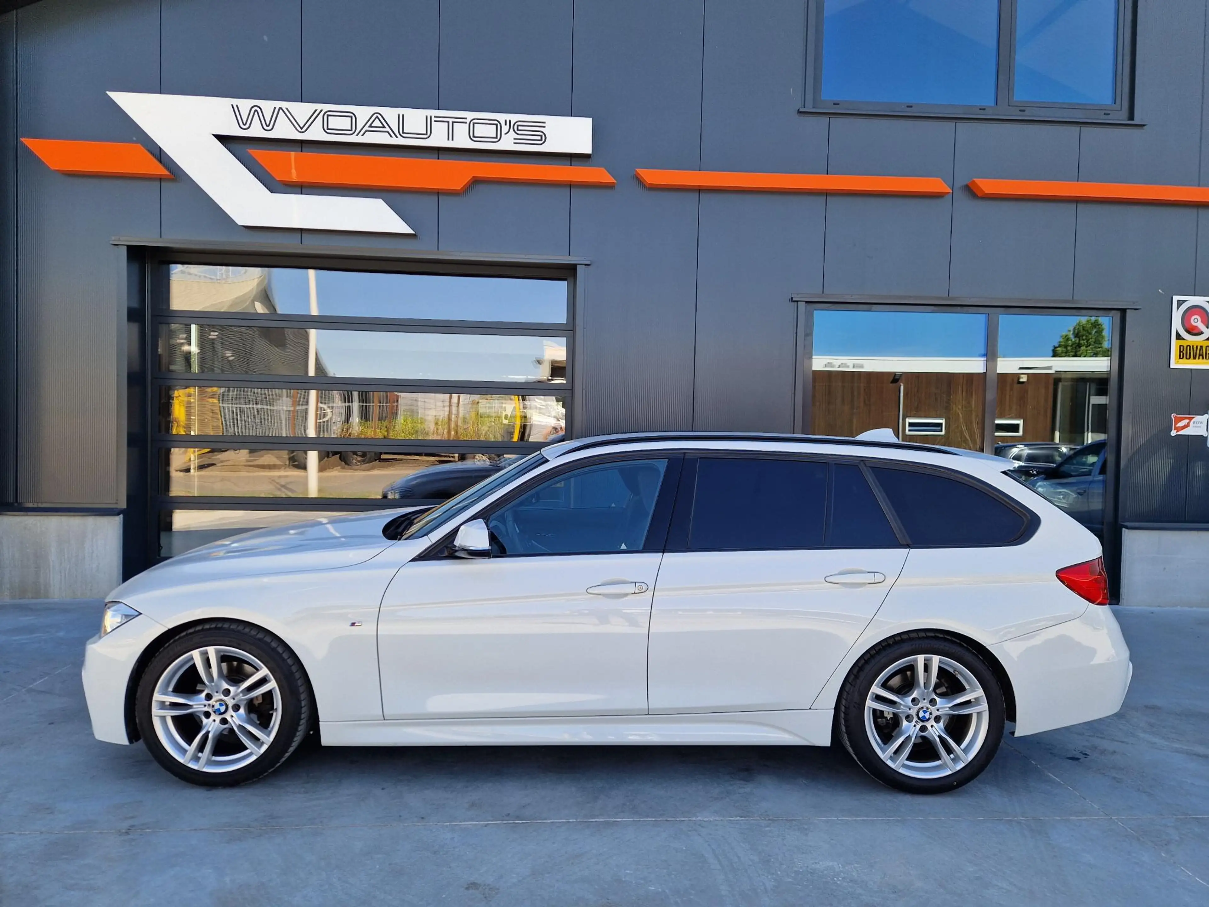BMW 316 3-serie Touring 316i Executive — photo 3