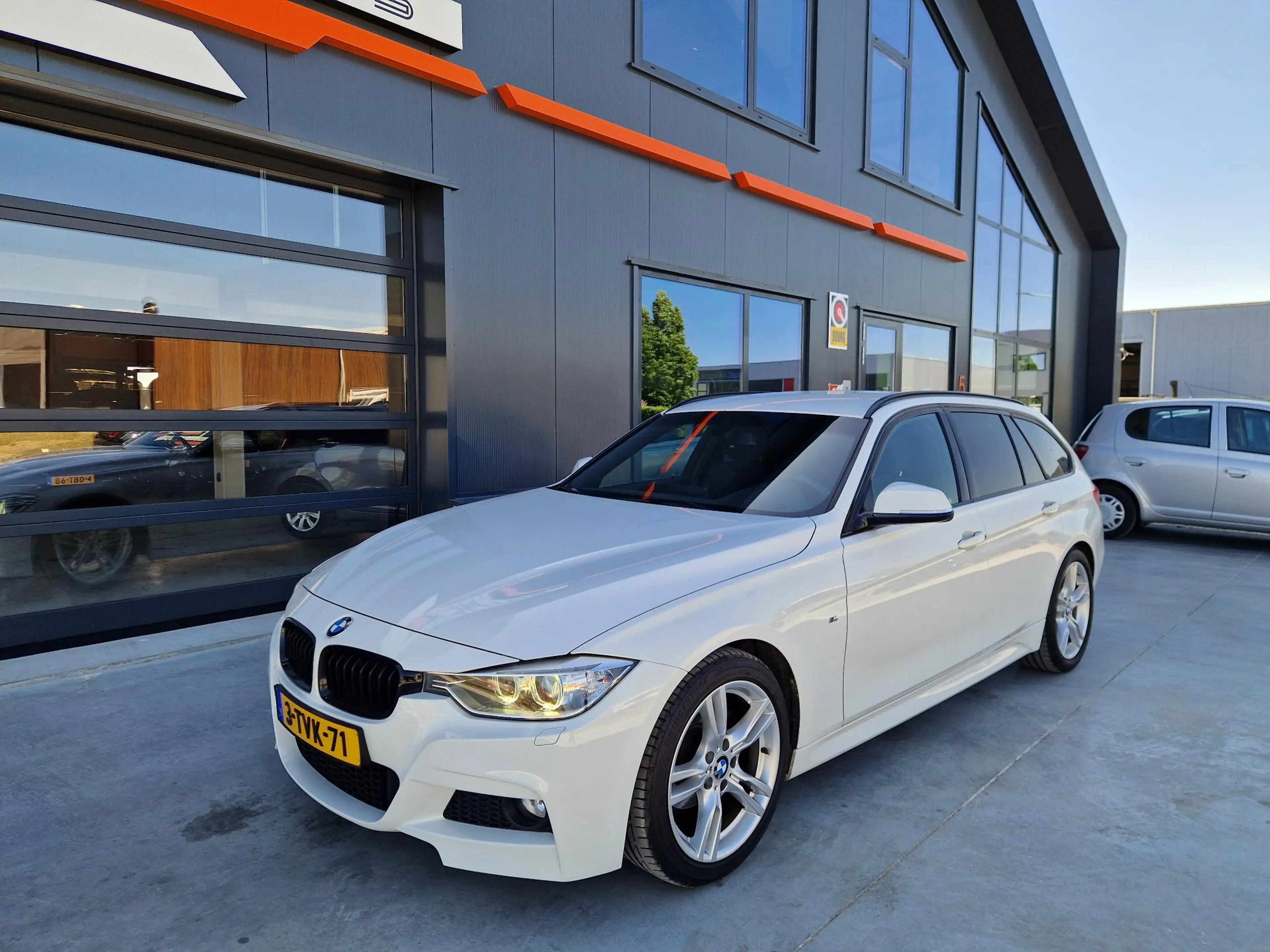BMW 316 3-serie Touring 316i Executive — photo 14