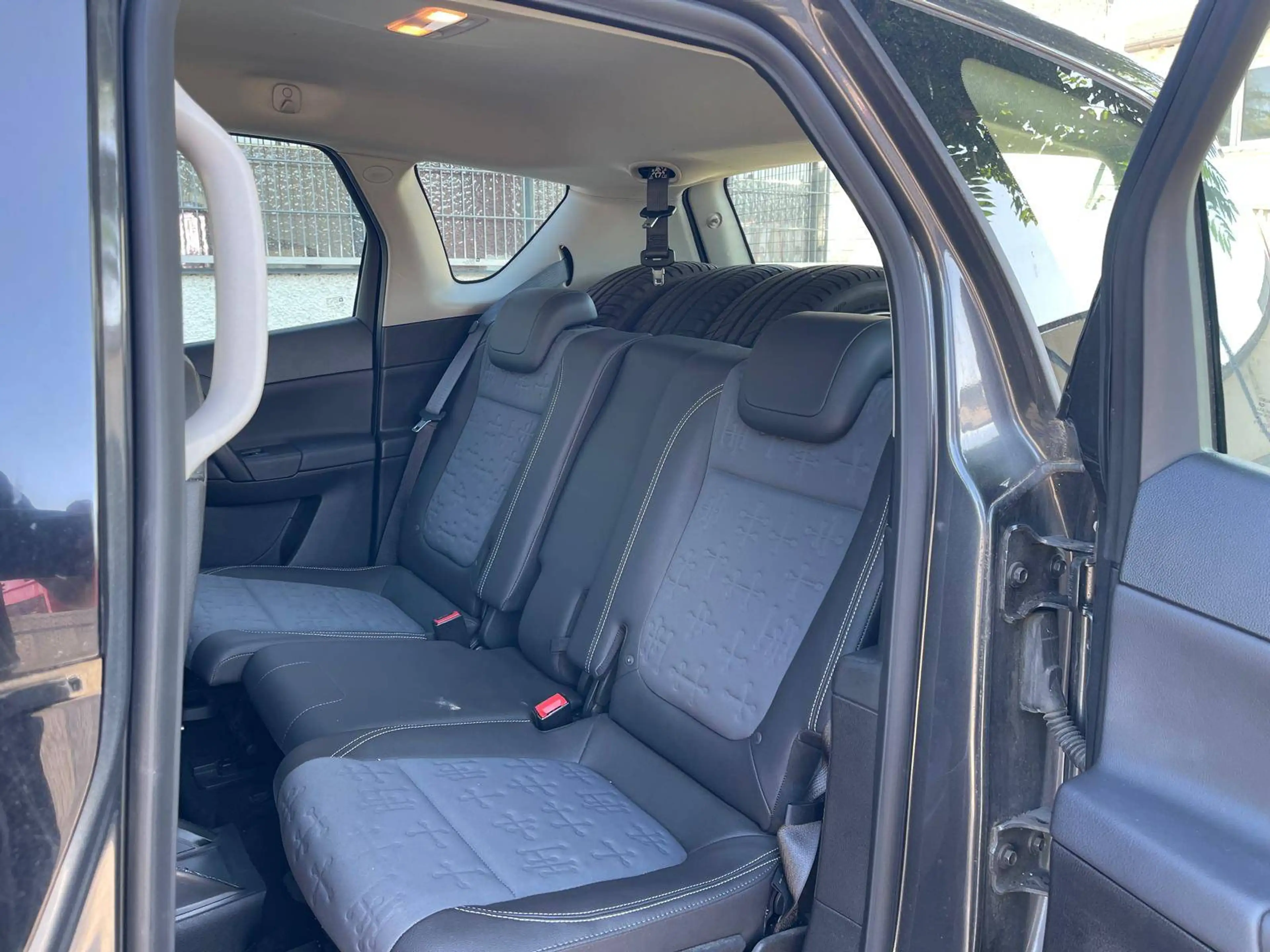 Opel Meriva Innovation im guten und gepflegten Zustand — photo 10