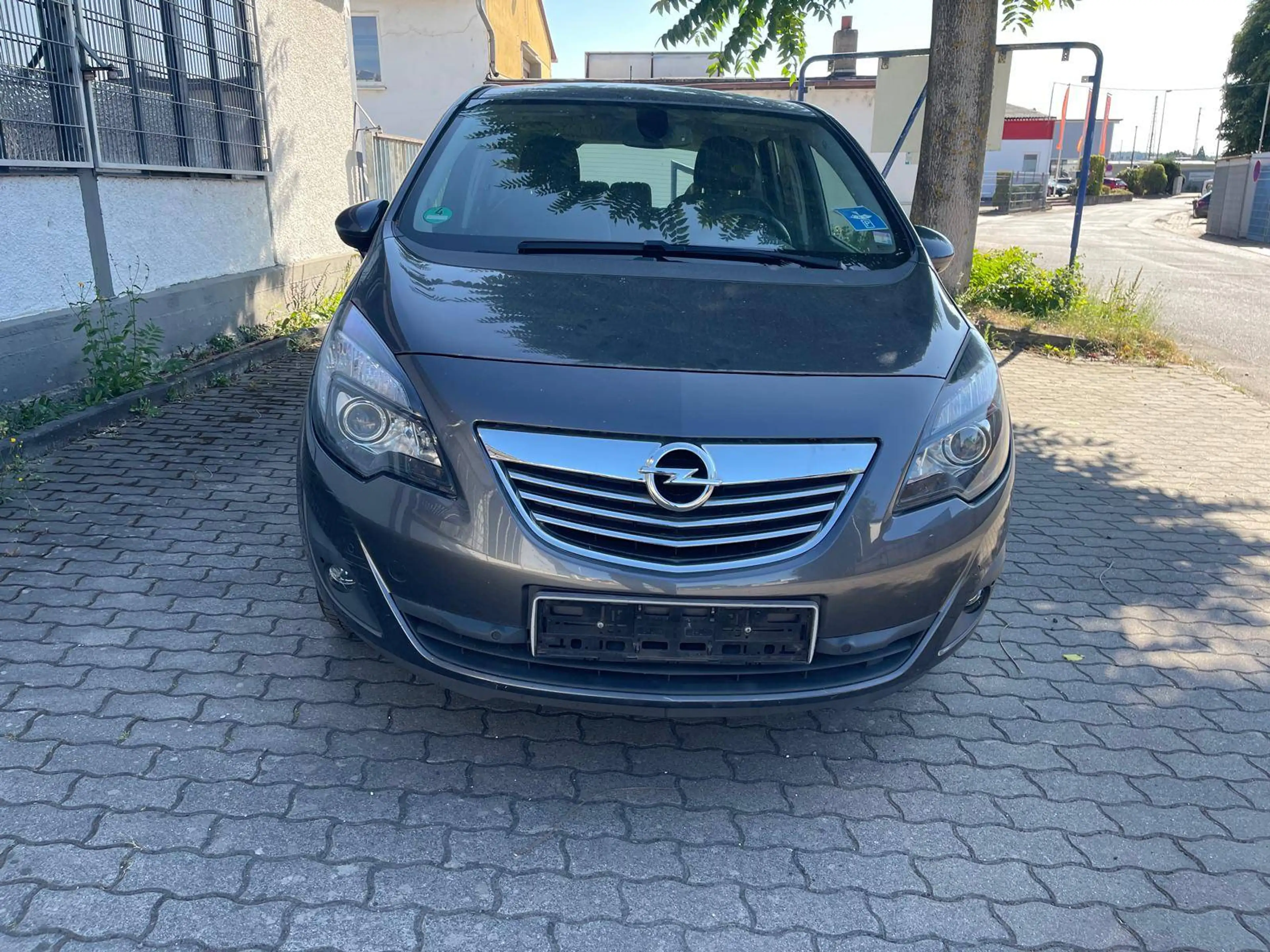 Opel Meriva Innovation im guten und gepflegten Zustand — photo 7