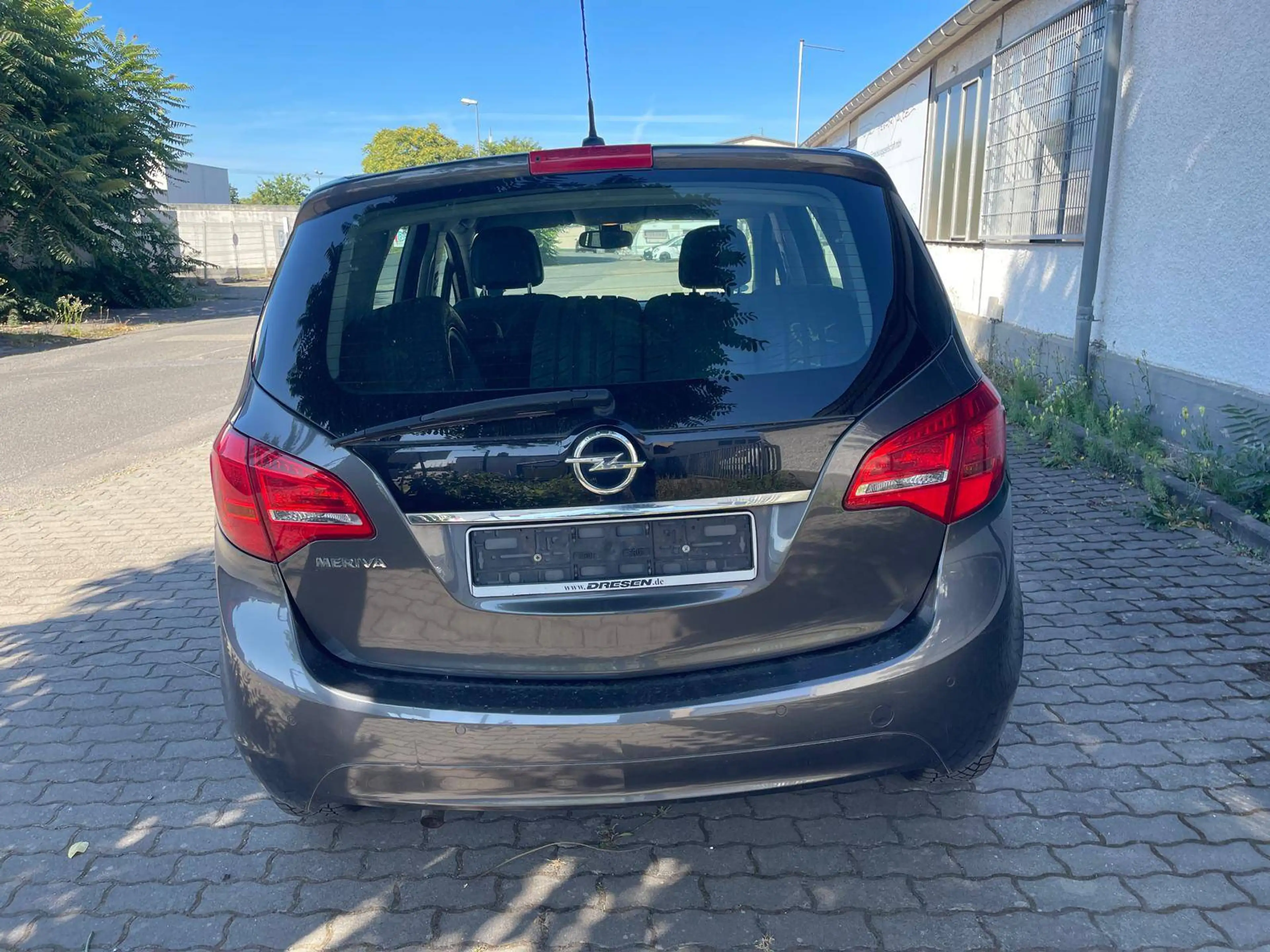 Opel Meriva Innovation im guten und gepflegten Zustand — photo 5