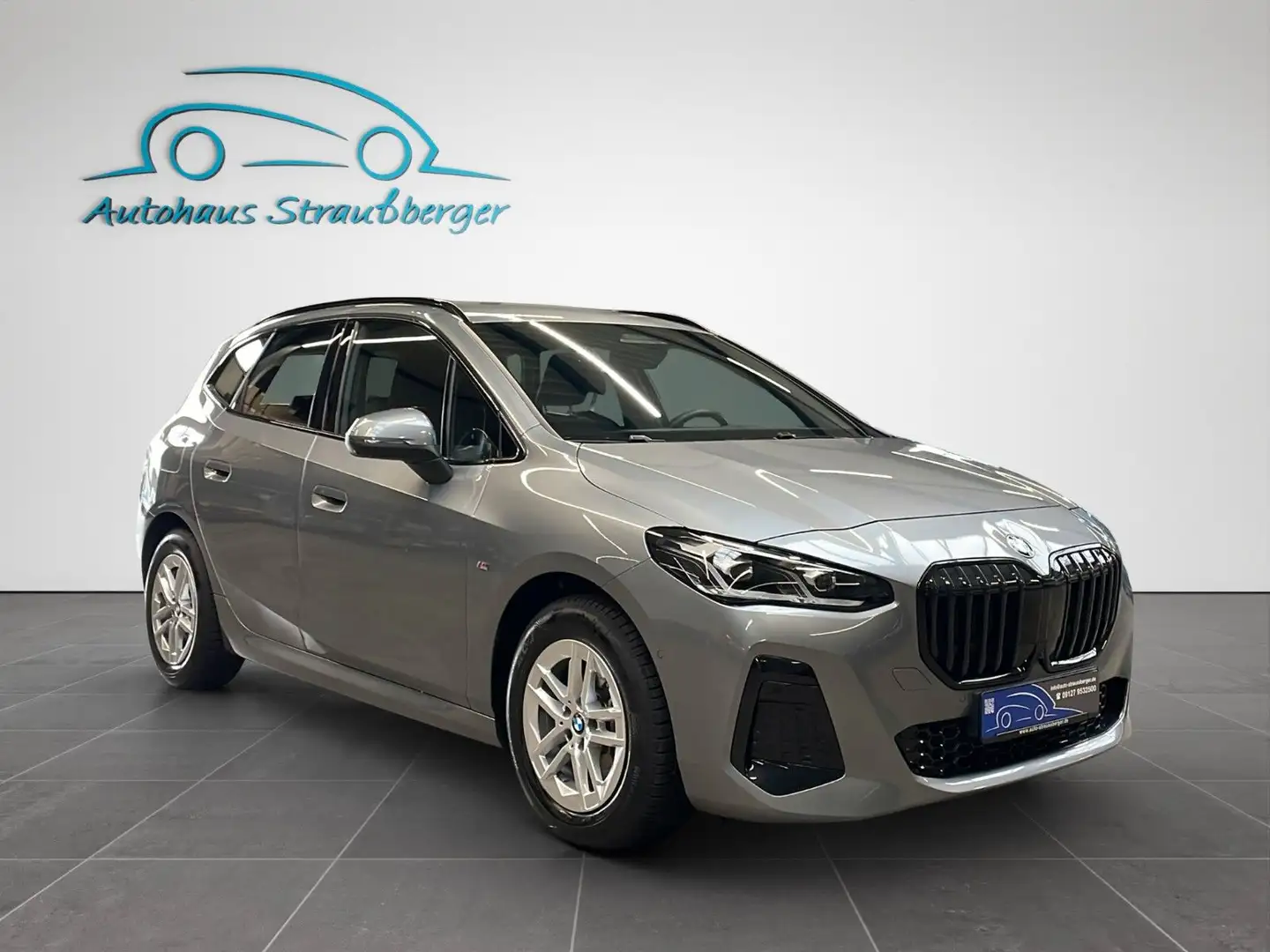 BMW 218 M Sport ACC HuD H/K AHK SHZ Grau - 2