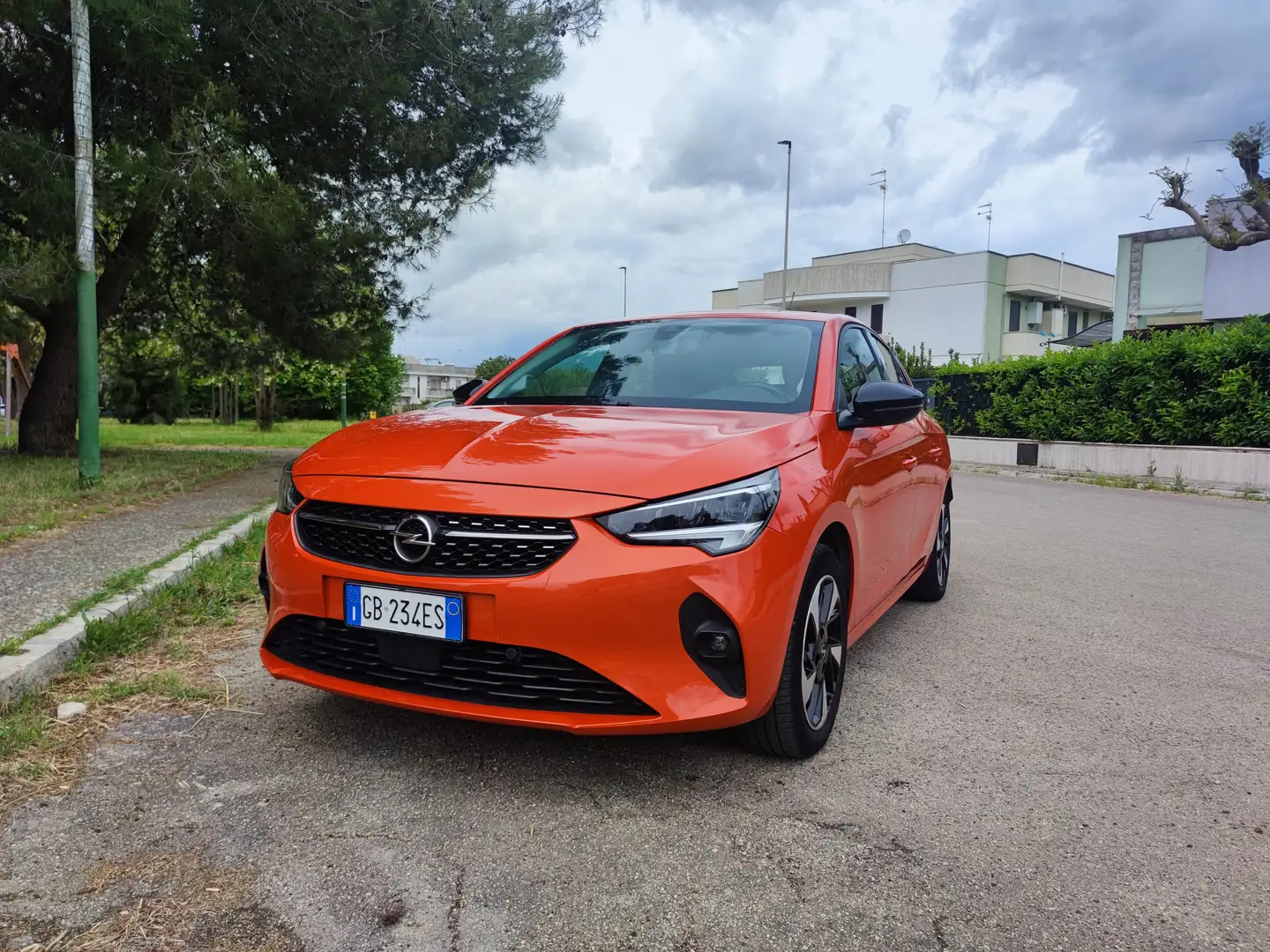 Opel Corsa Corsa e- Elegance Arancione - 1