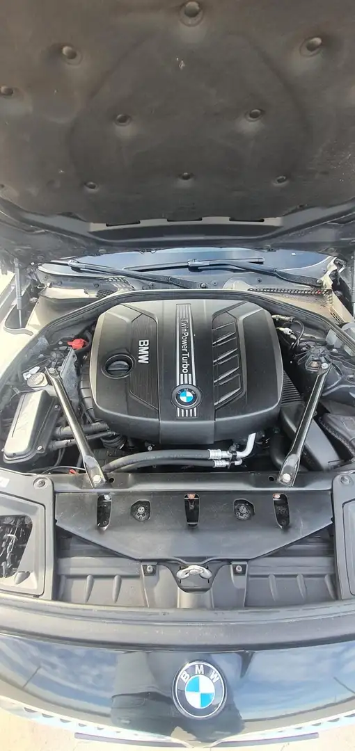 BMW 520 520dA Touring Negro - 2