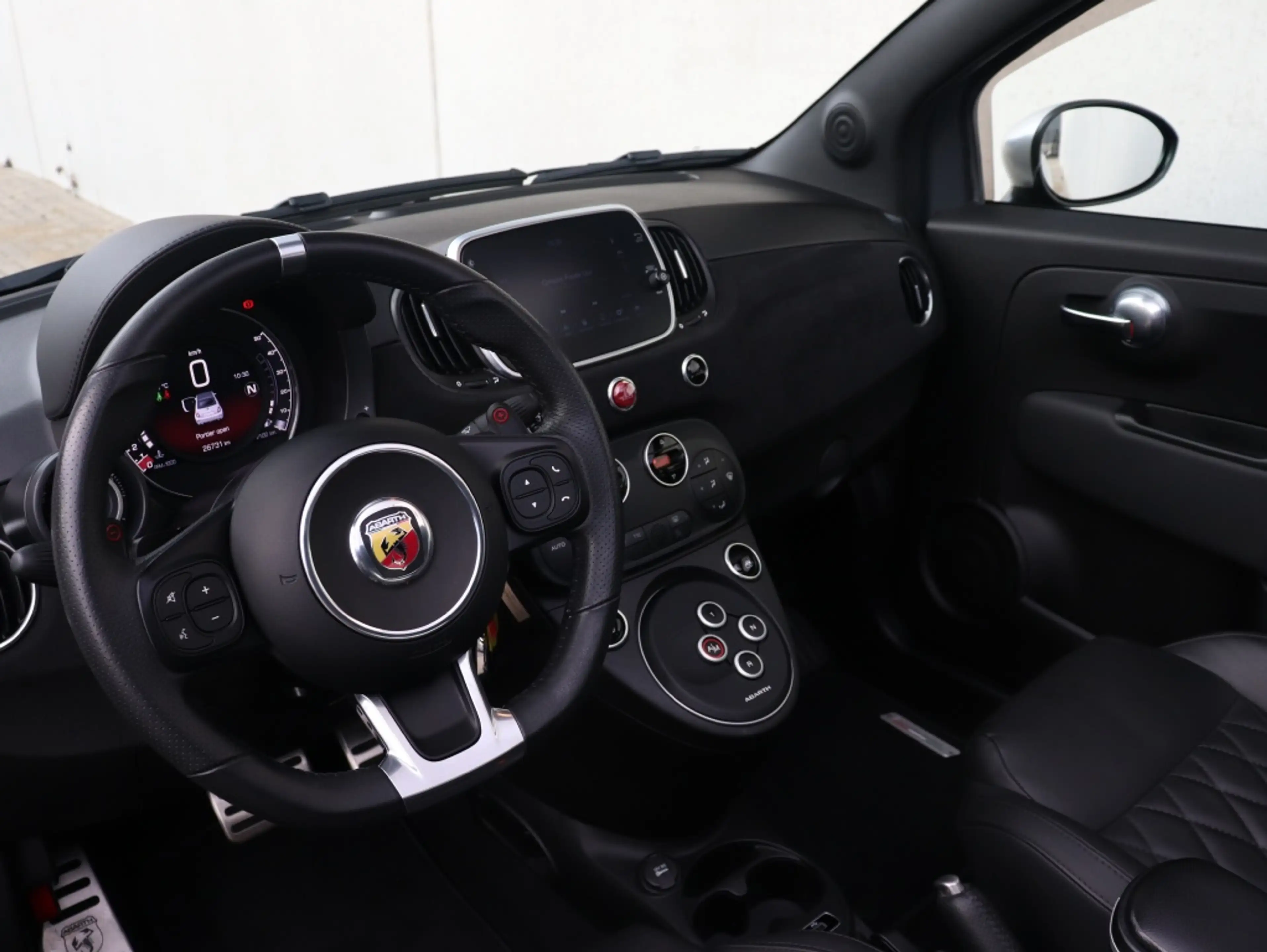 Abarth 595 Cabrio 1.4 T-Jet 165 PK Turismo | Leder | Carplay — photo 4