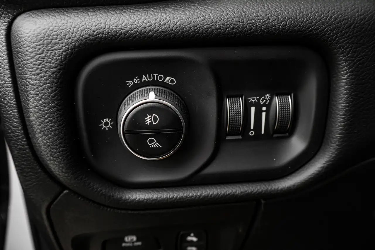 RAM 1500 photo RAM 1500