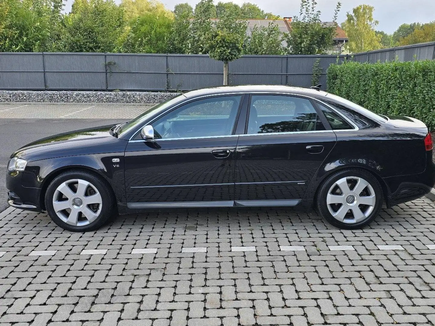 Audi S4 S4 4.2i V8 40v Quattro Tiptronic Zwart - 1