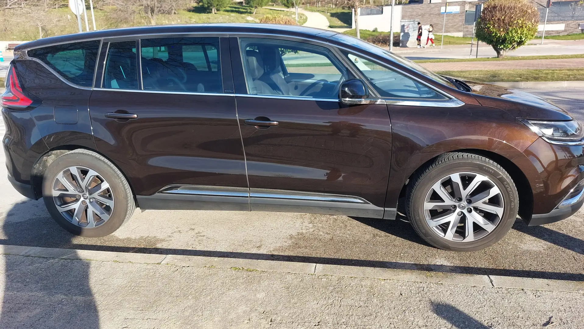 Renault Espace Espace 1.6dCi TT Energy Zen EDC 118kW Zen Коричневый - 2