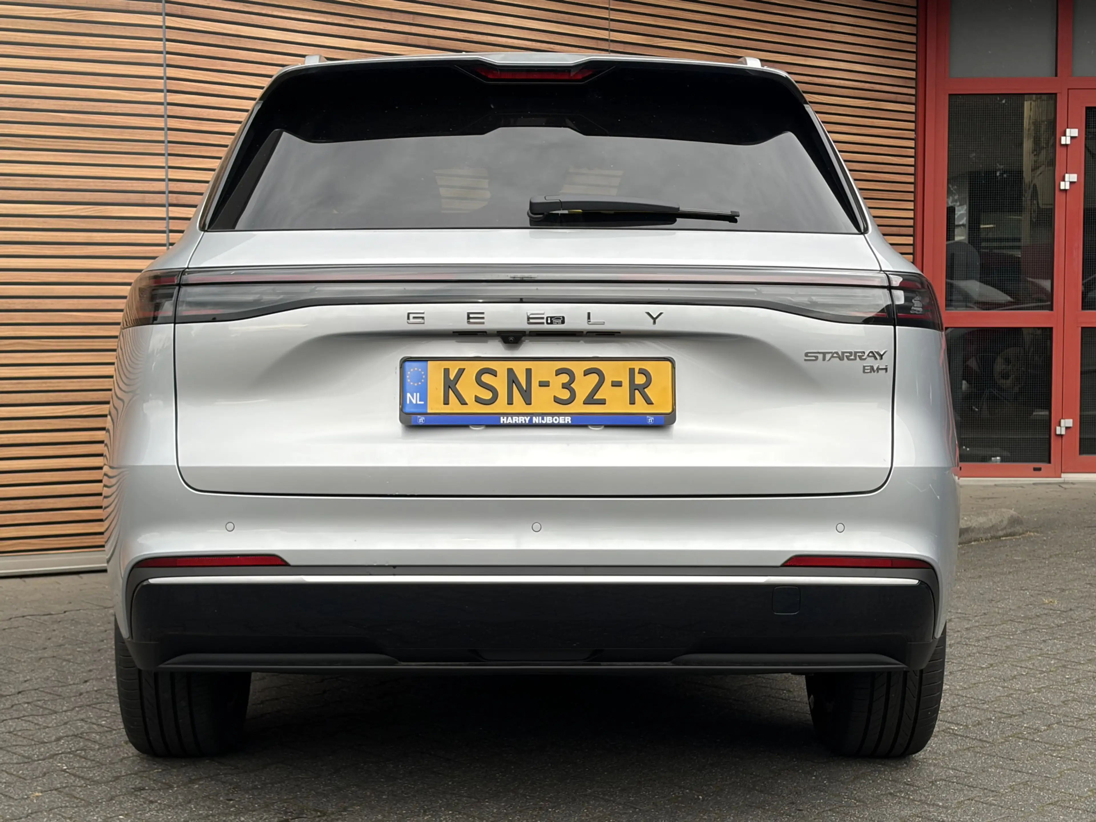 Geely Starray EM-i 1.5 Pro Direct rijden / Navigatie / 360 Camera — photo 14