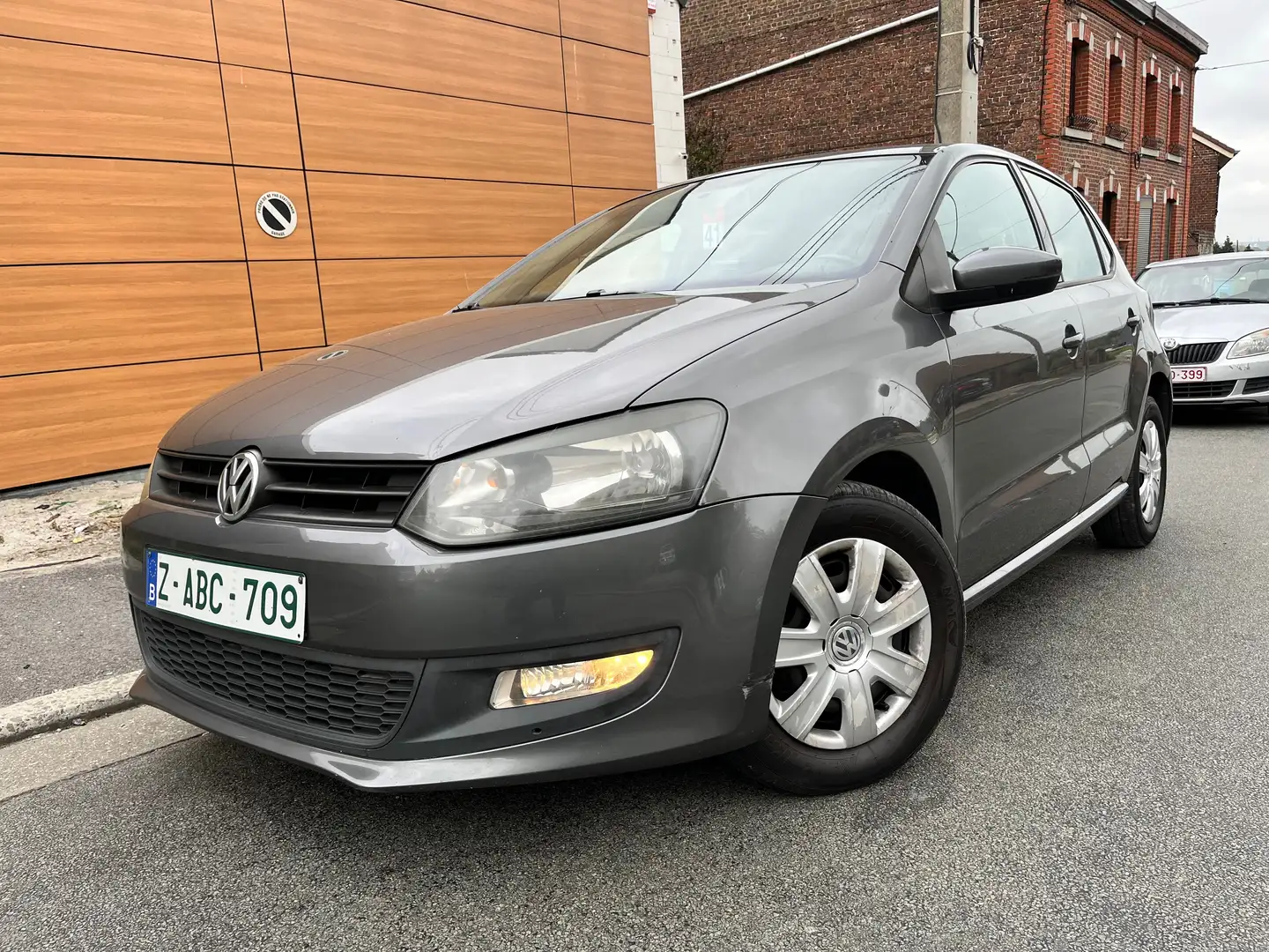 Volkswagen Polo Polo 1.2i ‼️Fiabilité ‼️ Gris - 1