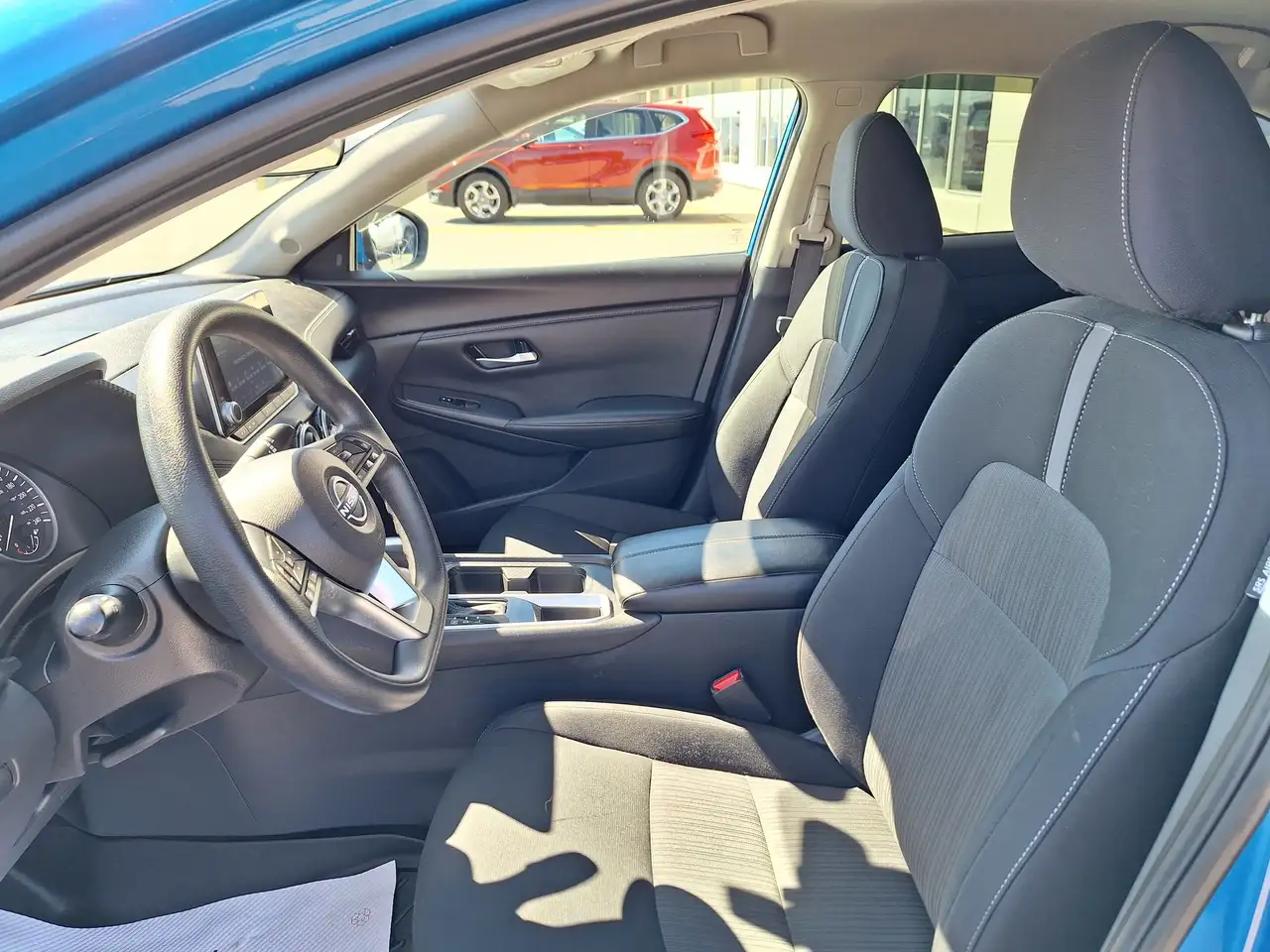 Nissan Sentra снимка Nissan Sentra