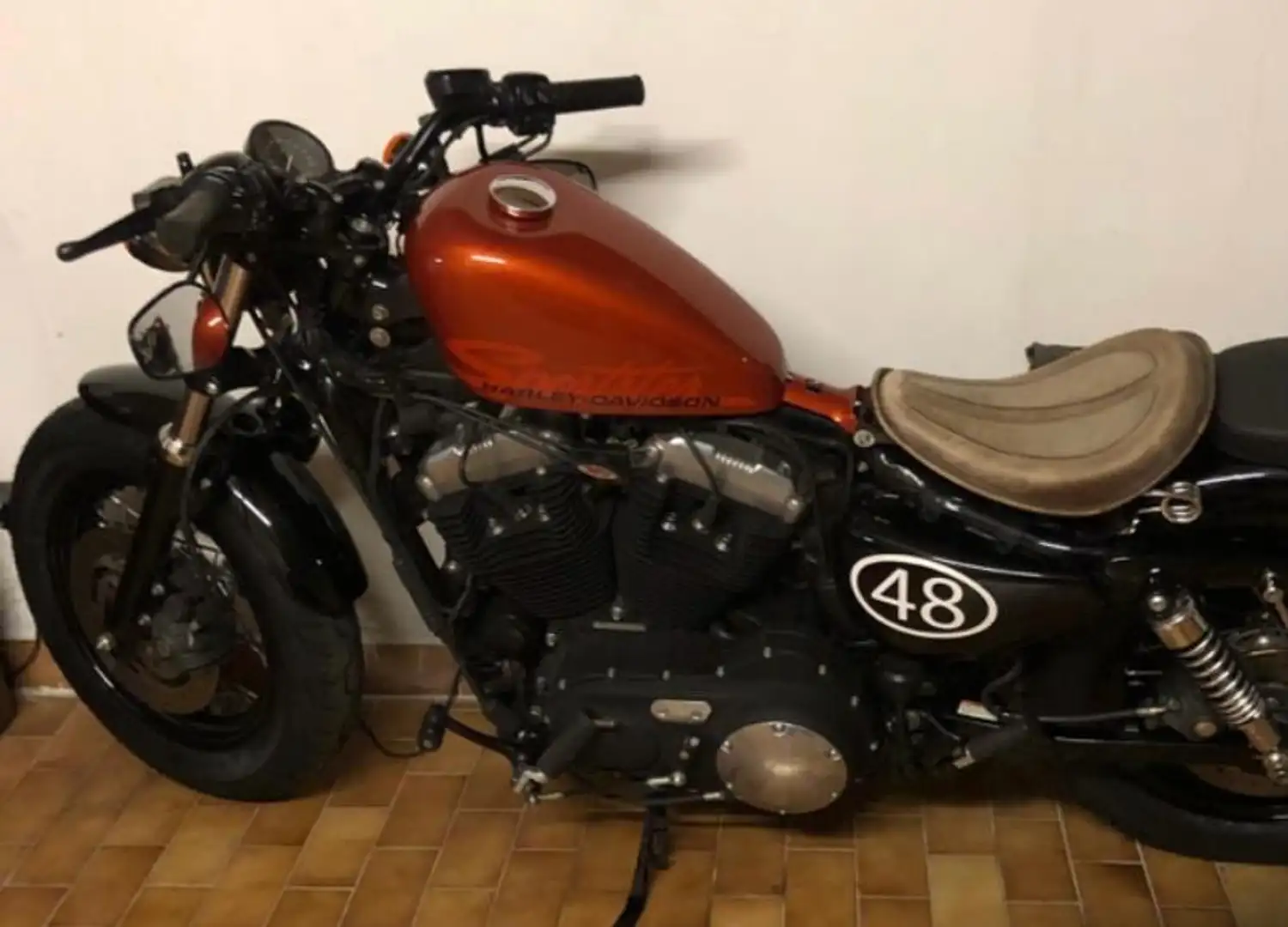 Harley-Davidson 1200 Custom fourty eight - 1
