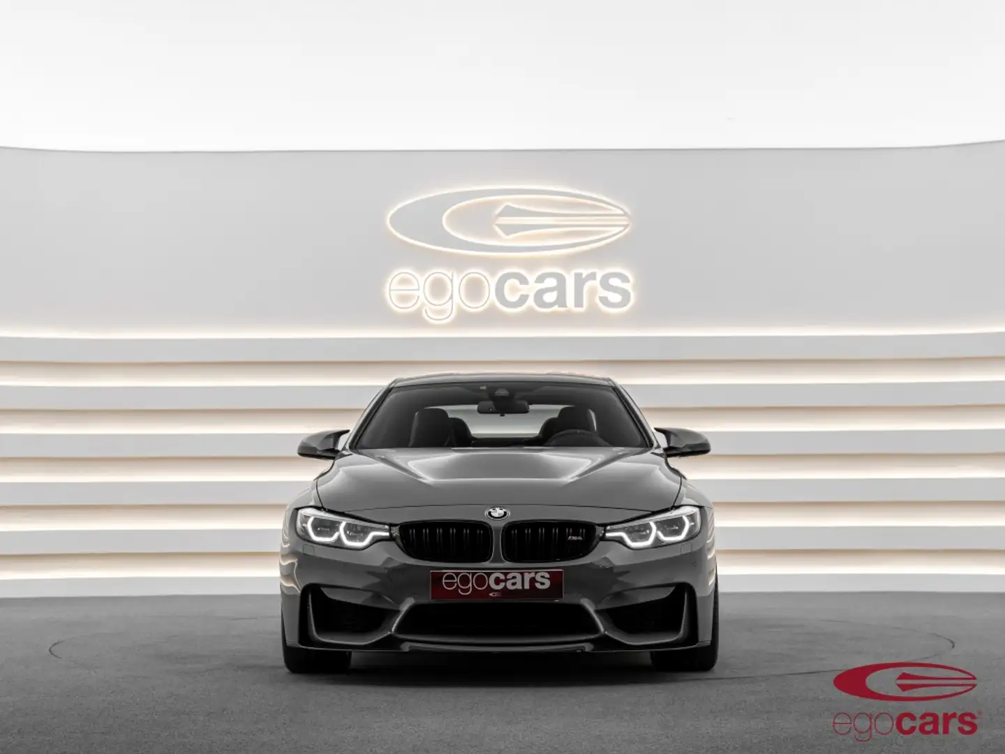 BMW M4 M4A CS Grau - 2