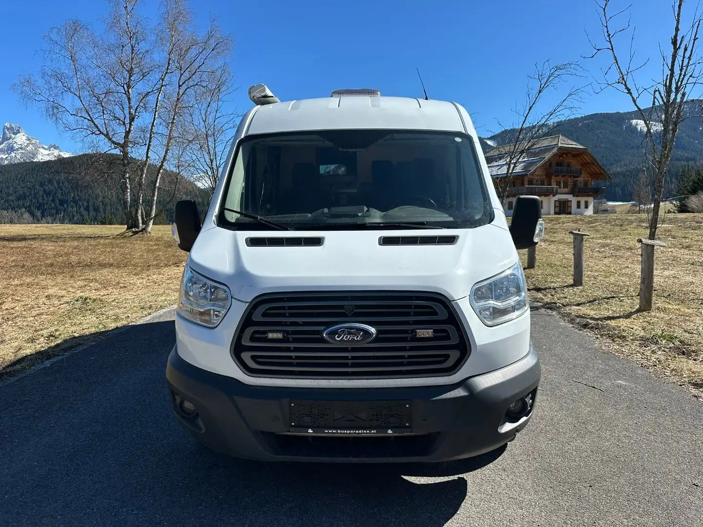 Ford Transit Campingsfahrzeug - nur 5,40m – Individual Bianco - 2