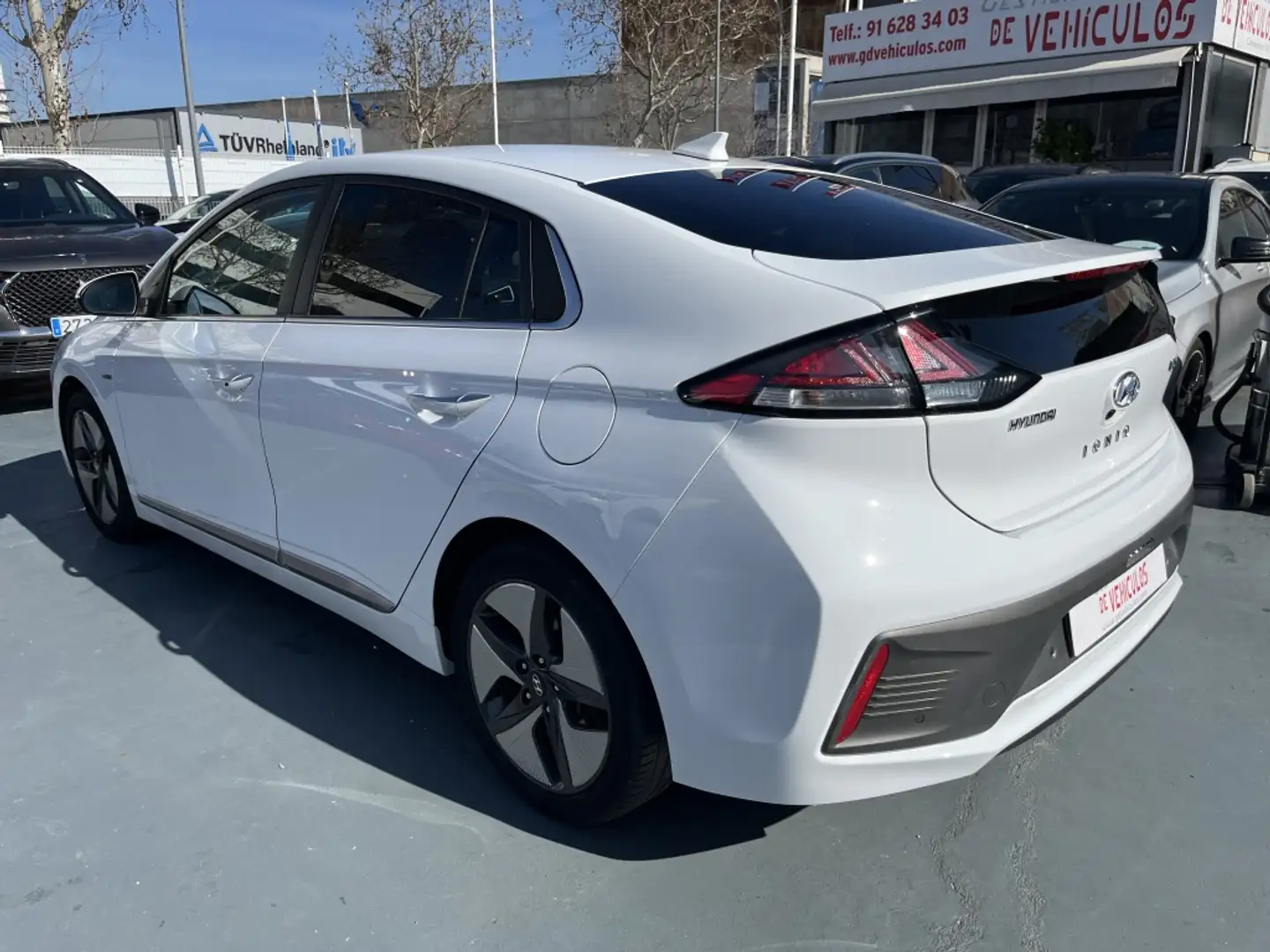 Hyundai IONIQ HEV 1.6 GDI Tecno Blanc - 2