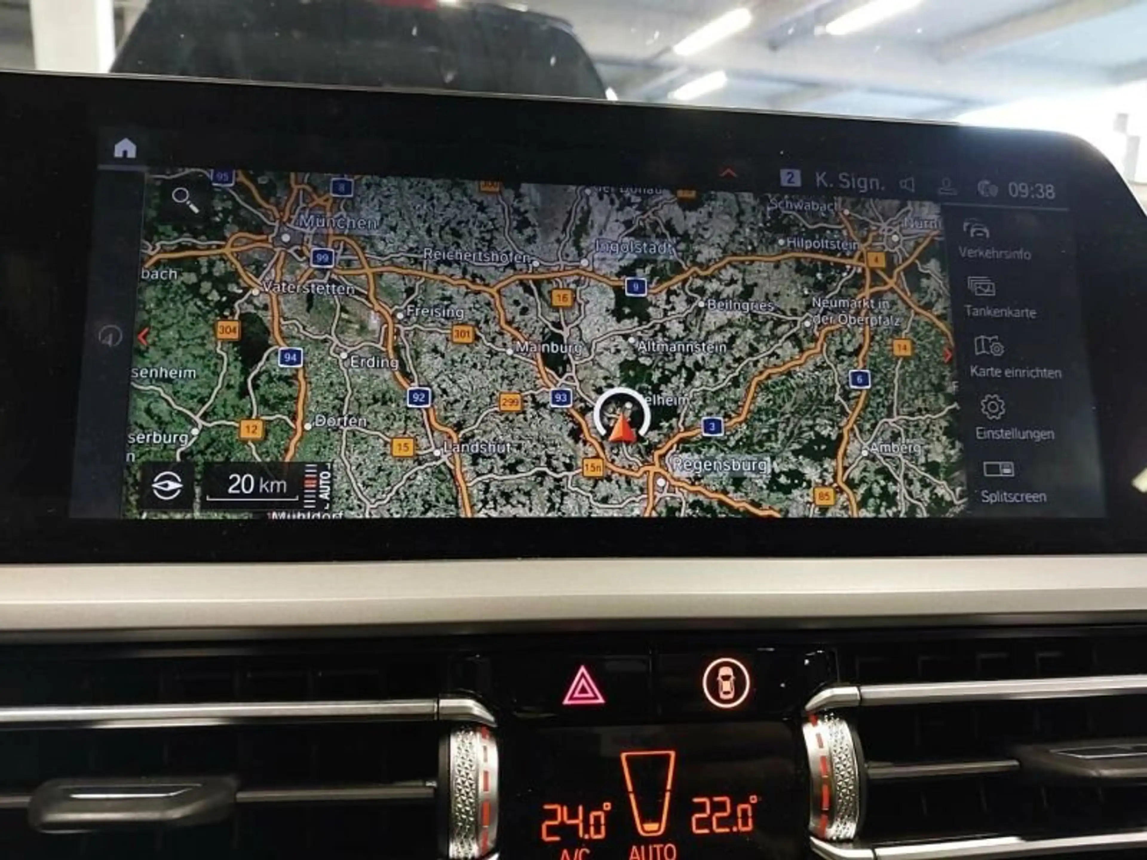 BMW 318 d T Advantage Standheizung LED LiveCockpit — photo 7