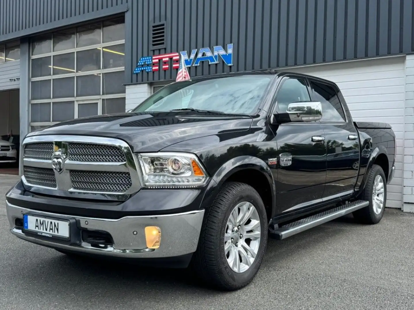 Dodge RAM 5.7 HEMI 4x4 Laramie LongHorn LPG 1 Hand Nero - 1