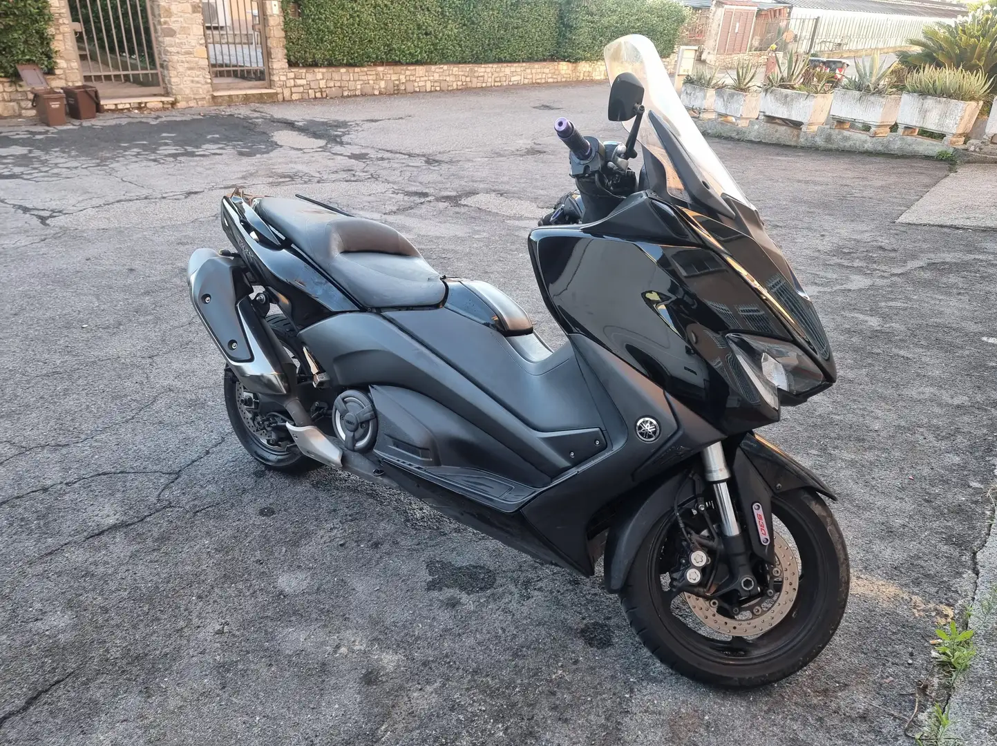Yamaha TMAX 530 Negro - 2